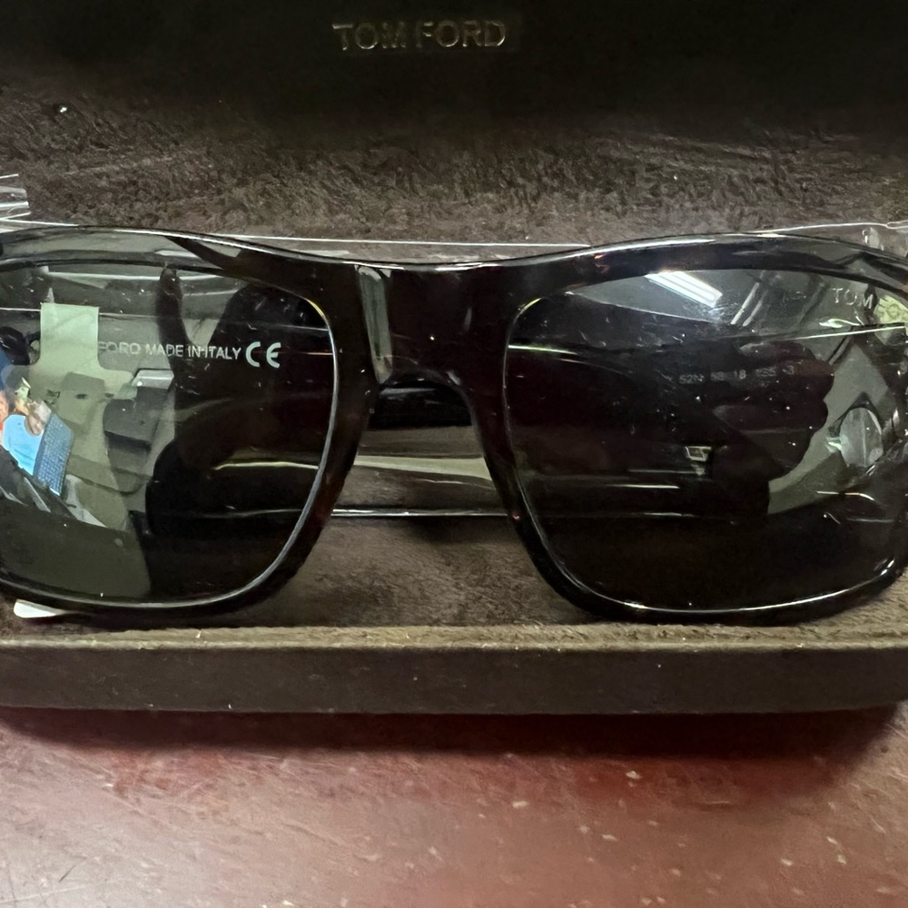 New official Tom Ford sunglasses